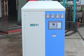 冷水機(jī)出現(xiàn)異常需要檢查哪些地方？